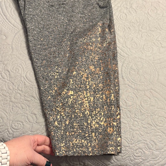 Livi Active Charcoal Heather Leggings with Rose Gold Sequin Ankles 7/8 length - Picture 5 of 5